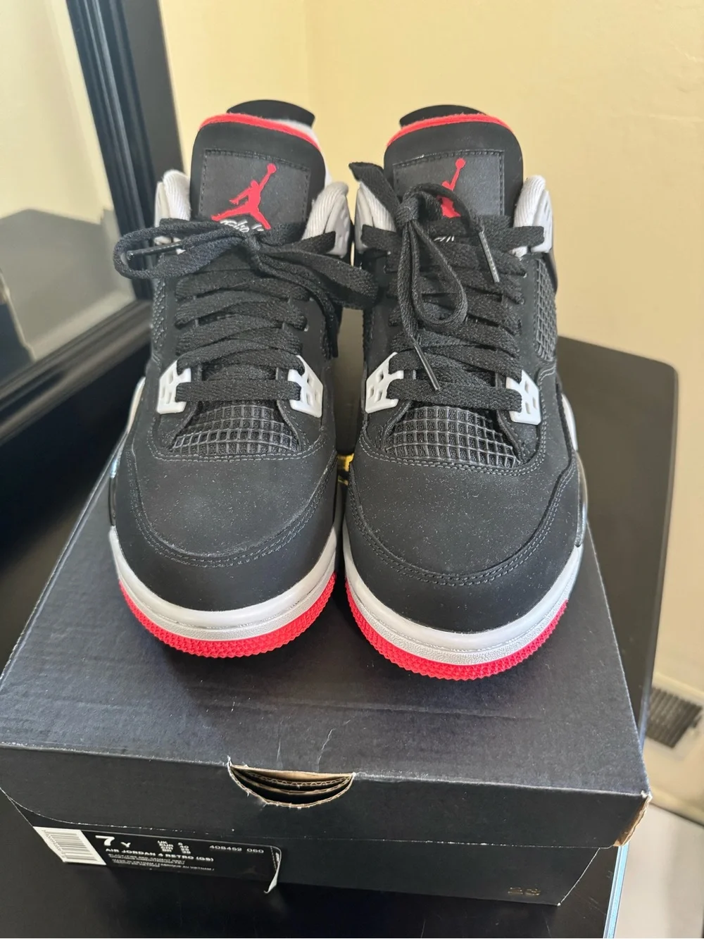 Jordan authentic retro